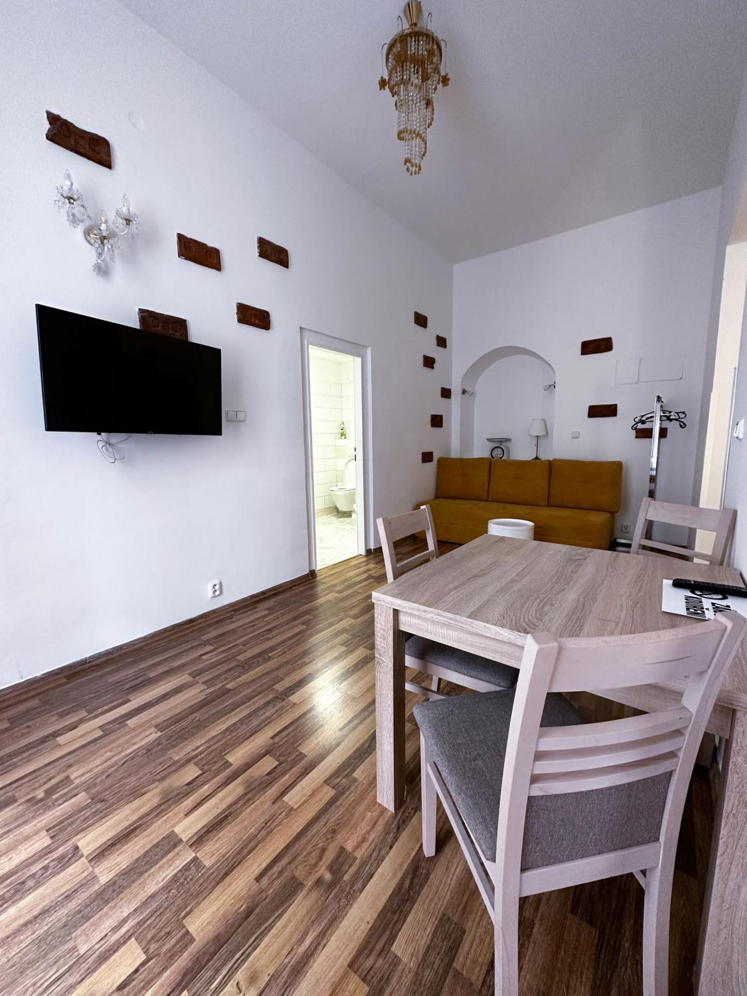 Apartments Paderewski Karlovy Vary Extérieur photo