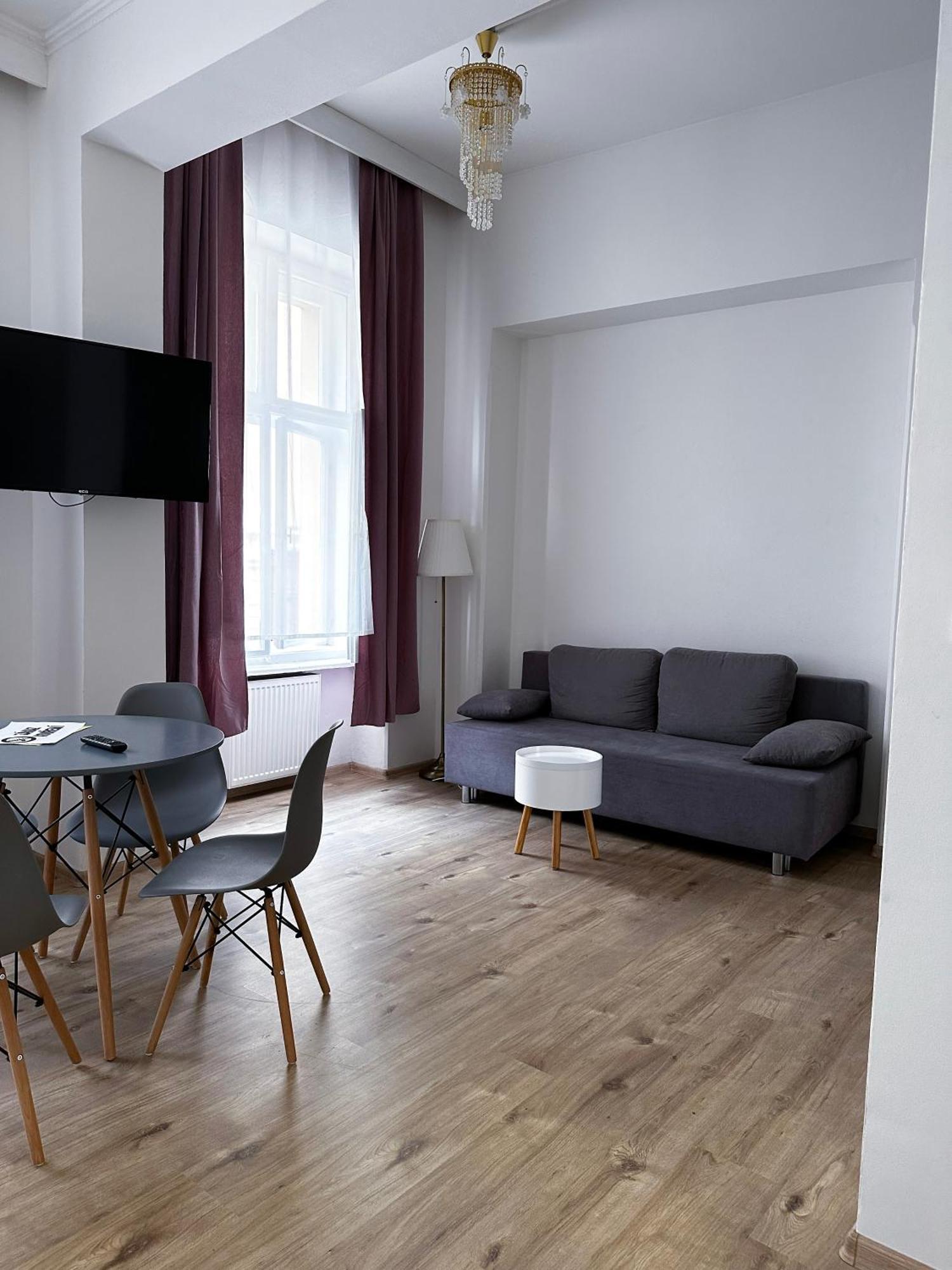 Apartments Paderewski Karlovy Vary Extérieur photo