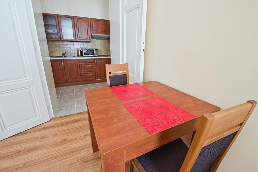 Apartments Paderewski Karlovy Vary Extérieur photo